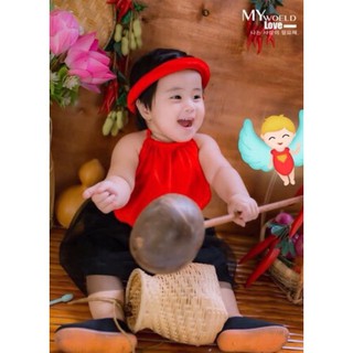 Yếm đào đỏ