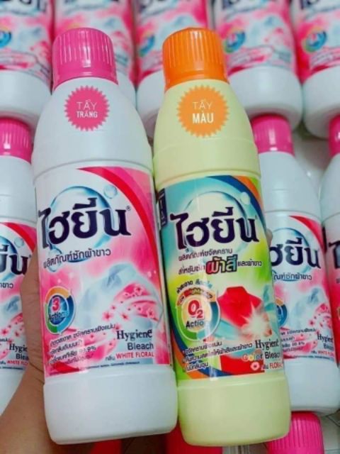 Nước tẩy trắng quần áo màu và quần áo trắng Thái Lan
