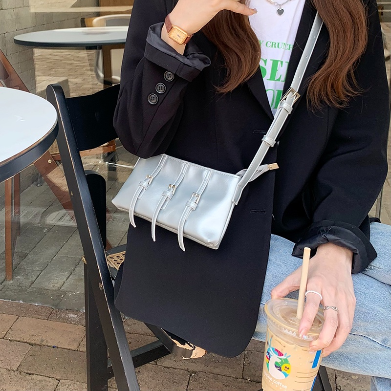 Túi đeo chéo IELGY thời trang cá tính cho nữ