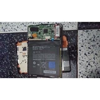 Xác máy tính bảng hư cũ