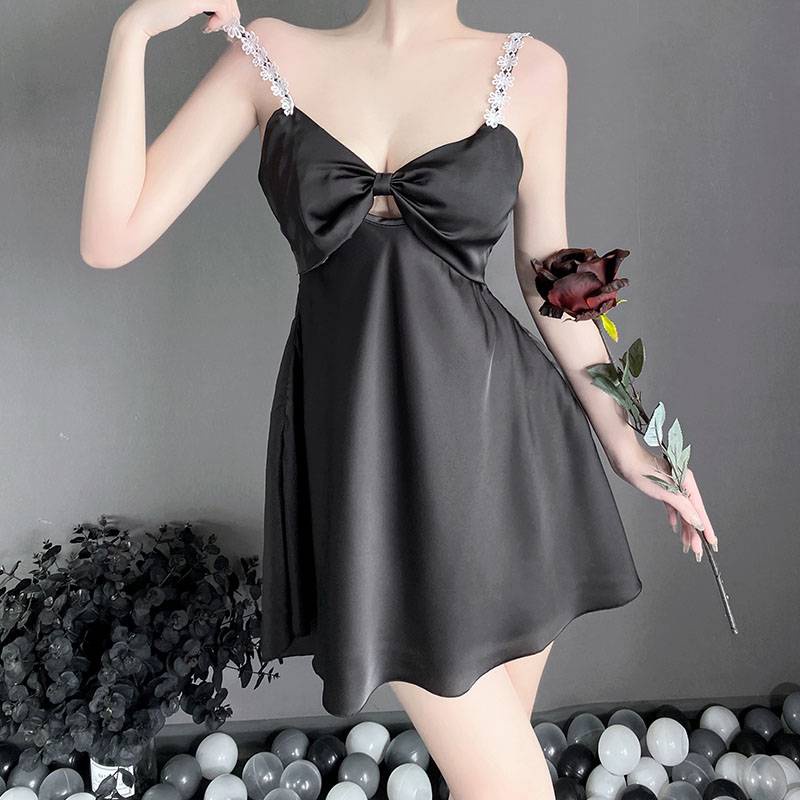 Đồ ngủ Hai Dây Vải Satin Phối Ren Quyến Rũ Thời Trang Cho Nữ