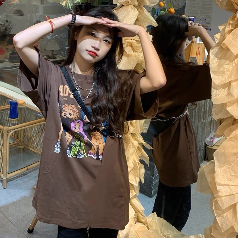 Áo phông nâu hình