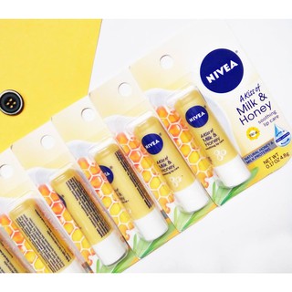 Son dưỡng môi Nivea Milk & Honey.