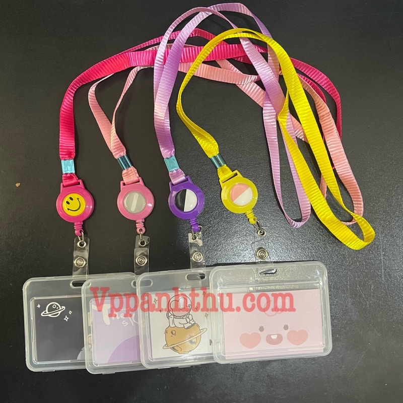 BẢNG TÊN NHỰA CỤC RÚT HÌNH