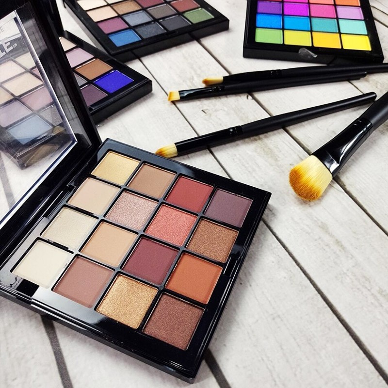 Nyx 16 Màu Phấn Mắt Nhiệt Đới Kỳ Nghỉ Matte Bảng Màu Trái Đất Trang Điểm Mặt Kim Cương Lấp Lánh Phấn Mắt