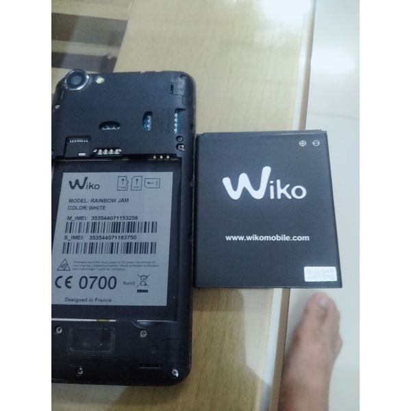 Điện thoại wiko rainbow jam