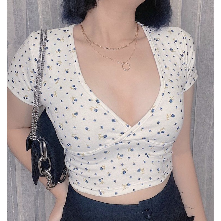 Áo kiểu đắp chéo hoa nhí