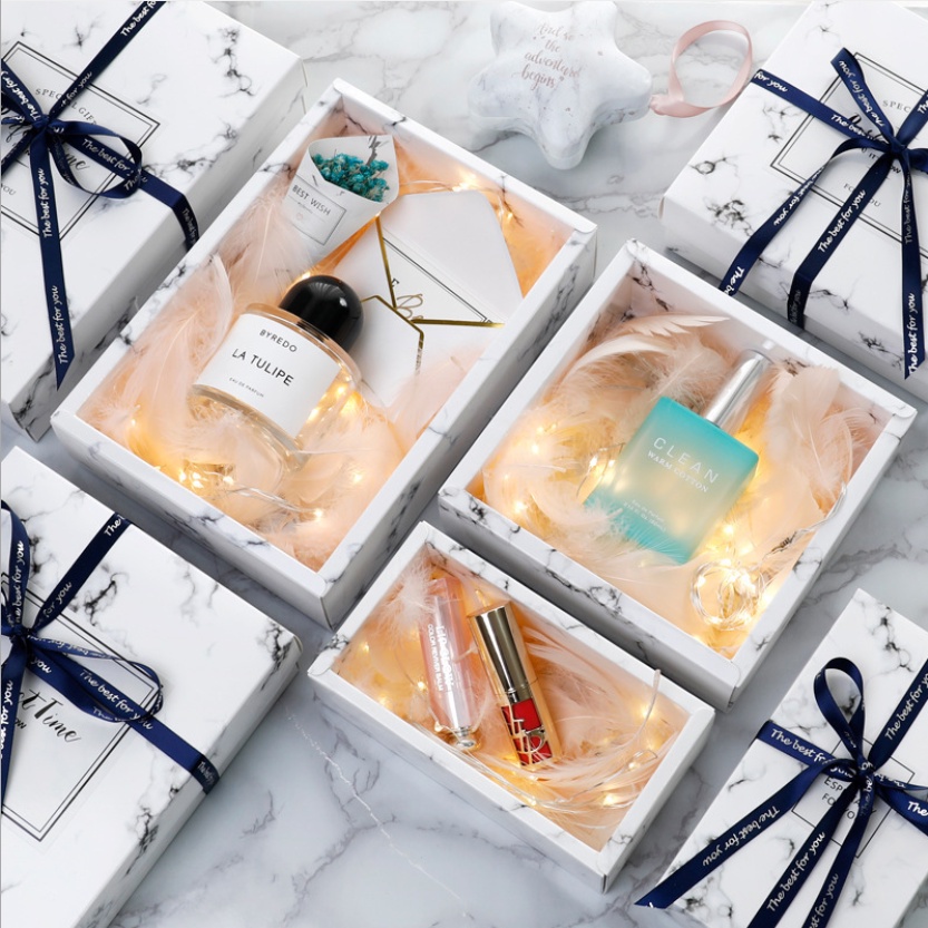 Set 100 Lông Vũ Nhiều Màu Sắc Dùng Để Trang Trí Tiệc