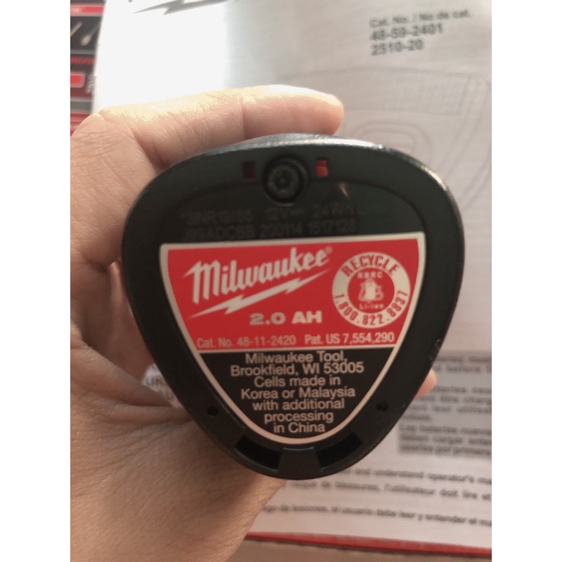 Pin Milwaukee 12v 2A