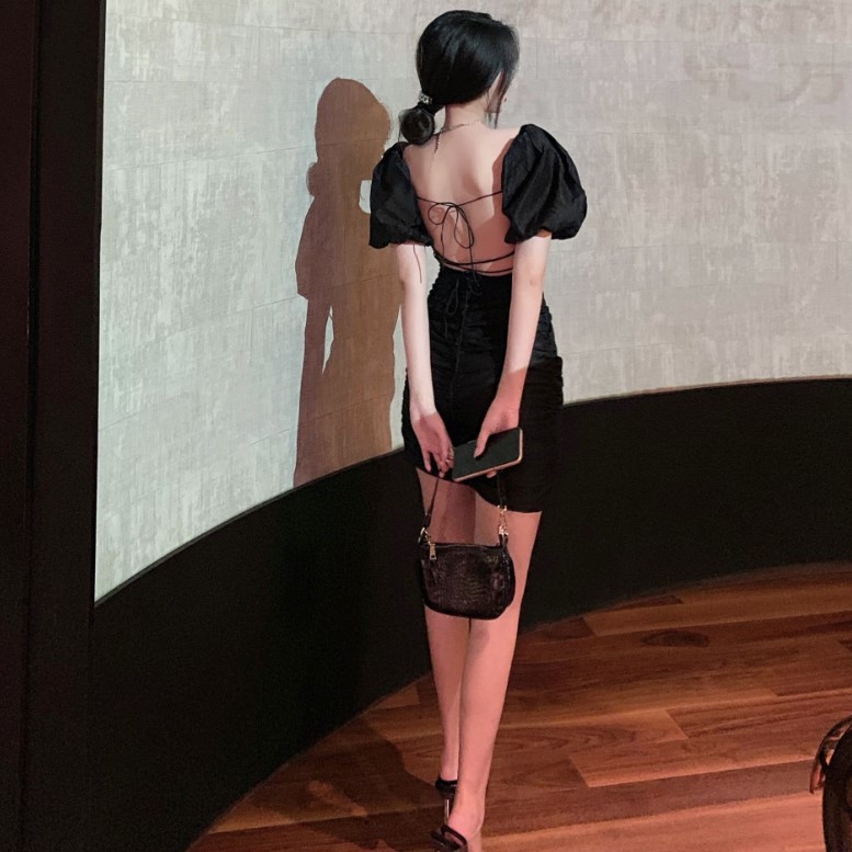 Đầm nữ dáng ôm hở lưng mini tay ngắn Emilyshop