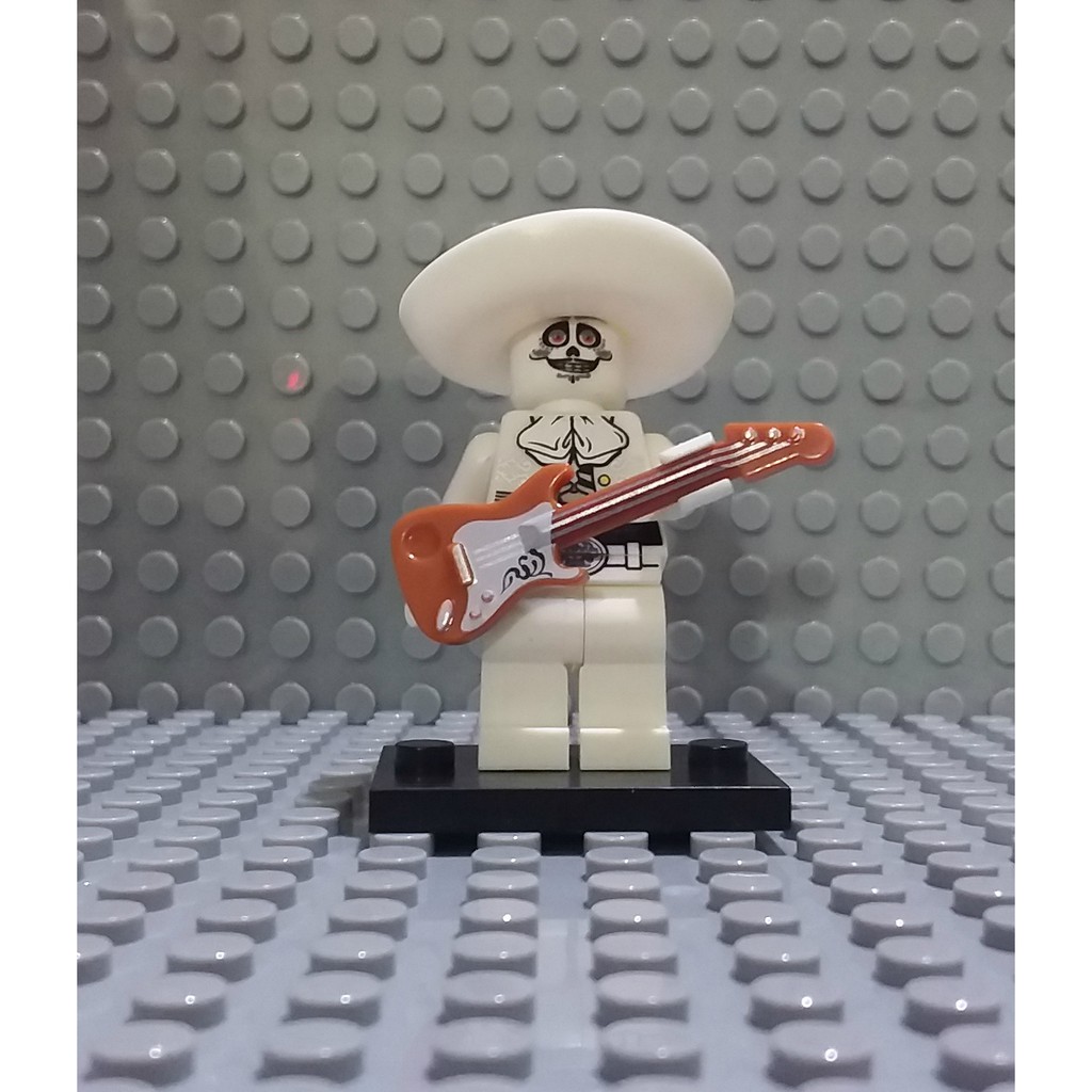 Minifigures Nhân Vật Ma Quái Chơi Đàn Guitar XP010