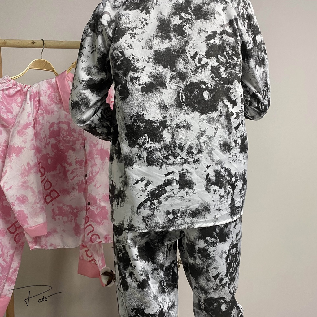 Bộ đồ ngủ hoa văn siêu đẹp tay dài quần dài cổ bèo, pijama chất kate giặt không phai, không nhàu (ảnh shop chụp) | BigBuy360 - bigbuy360.vn