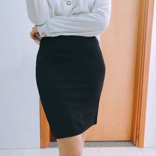 CHÂN VÁY XẺ SAU-TÍN ĐỒ CÔNG SỞ