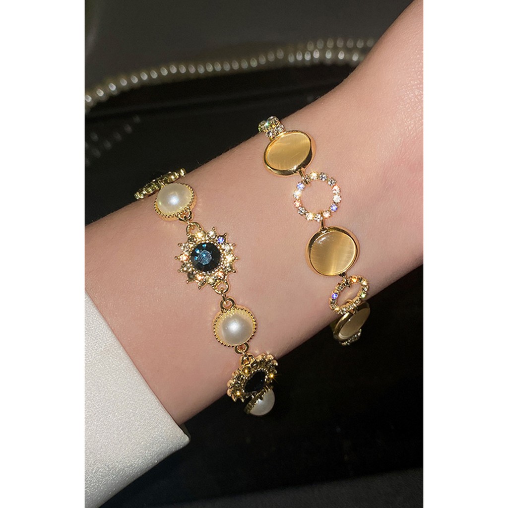 Vòng Đeo Tay Đính Đá Ngọc Trai Hình Tròn Họa Tiết Hoa Phong Cách Retro Đơn Giản Cho Nữ | BigBuy360 - bigbuy360.vn