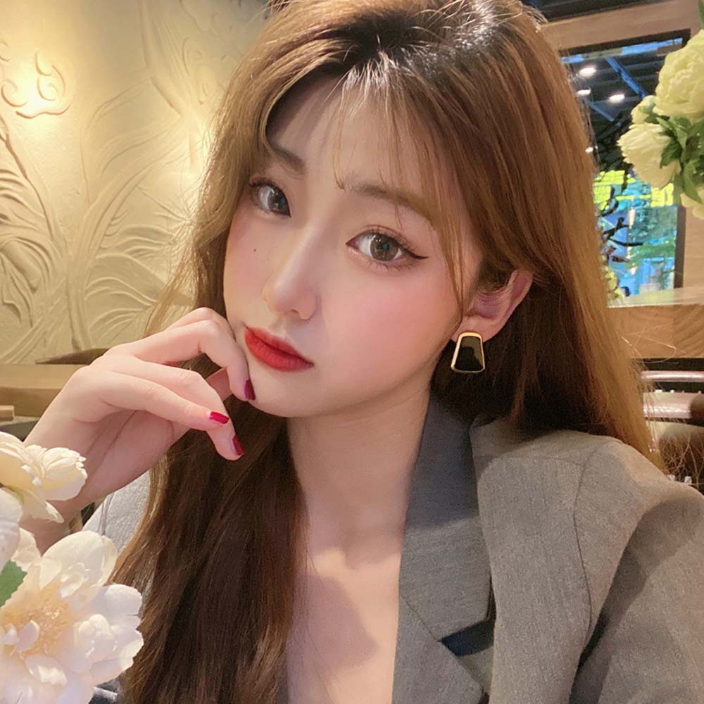 Khuyên Tai Nữ Trang Dáng Dài Tạo Hình Độc Đáo