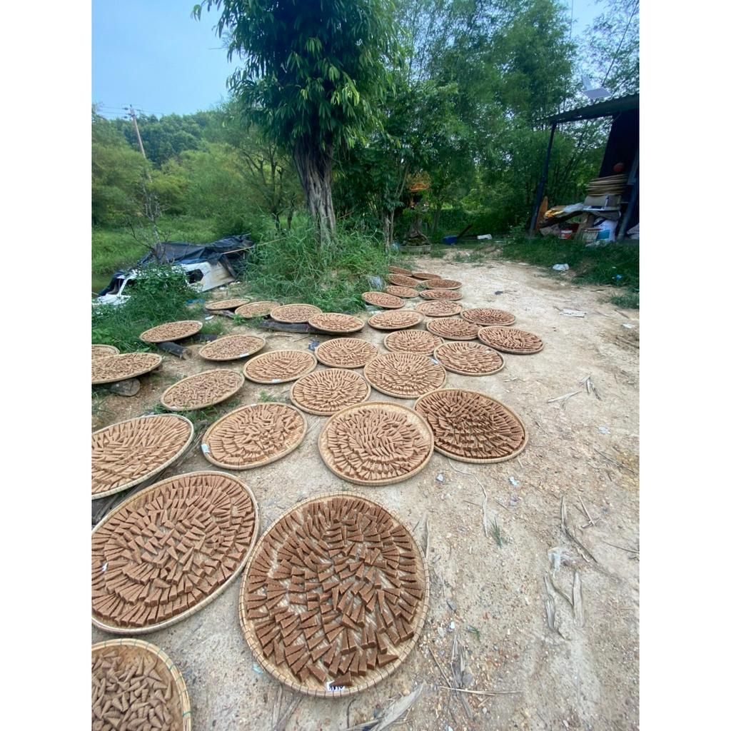 1 ký  Hương Nụ Trầm thơm sạch khói ngược dùng cho thác khói lư hương thời gian đốt lên 45 phút Trầm Hương Bạch Vân Tiên