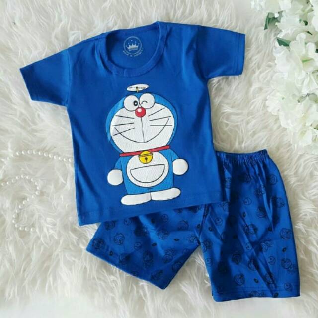 Bộ Quần Áo Hình Doraemon Xinh Xắn Cho Bé