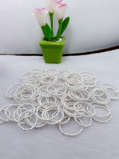 NHẪN XOẮN-TRANG SỨC BẠC