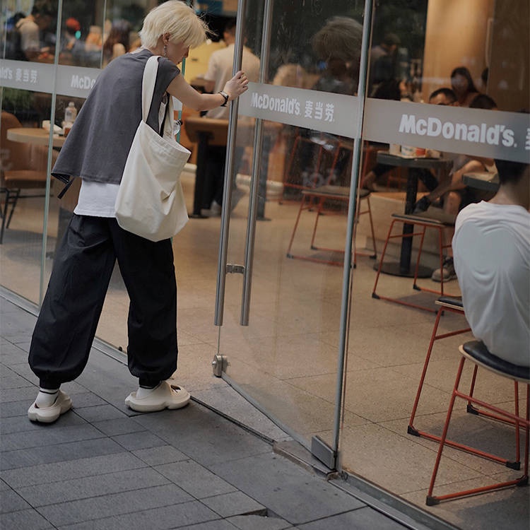 Dép tông nam Dép Đế Dày Thời Trang Xu Hướng Mới