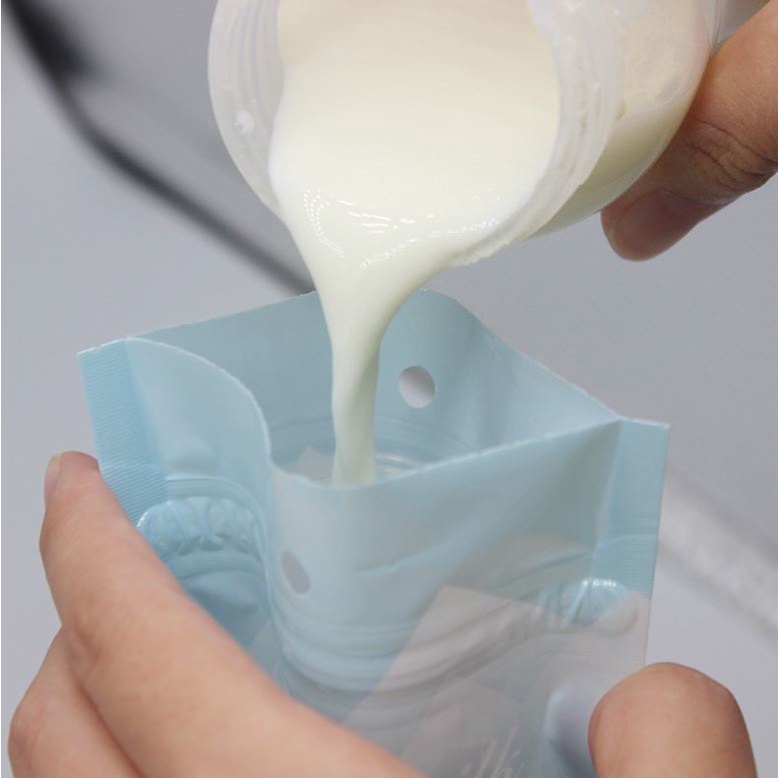 Hộp túi trữ sữa Vcool 180ml cho bé