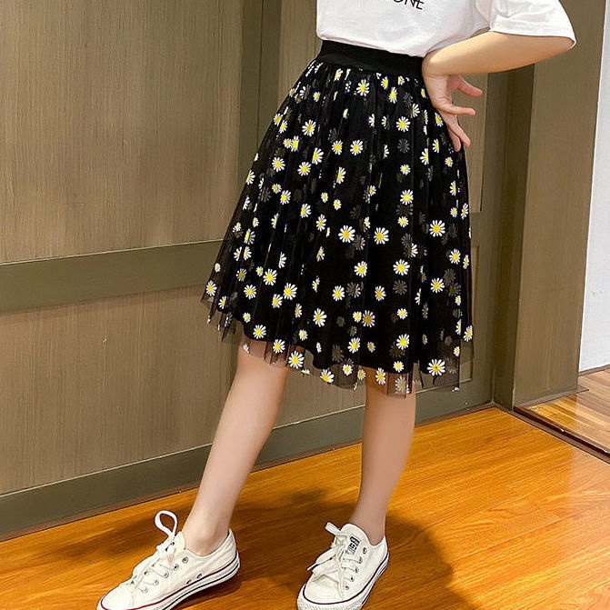 Đầm Công Chúa Mùa Hè Kiểu Dáng Mới 2022 In Họa Tiết Hoa Cúc Phong Cách Phương Tây Cho Bé Gái