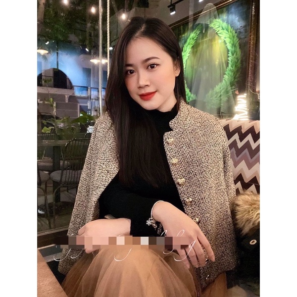 Áo khoác dạ tweed khuy vàng