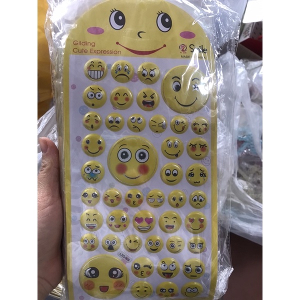 Sticker nổi mặt cười