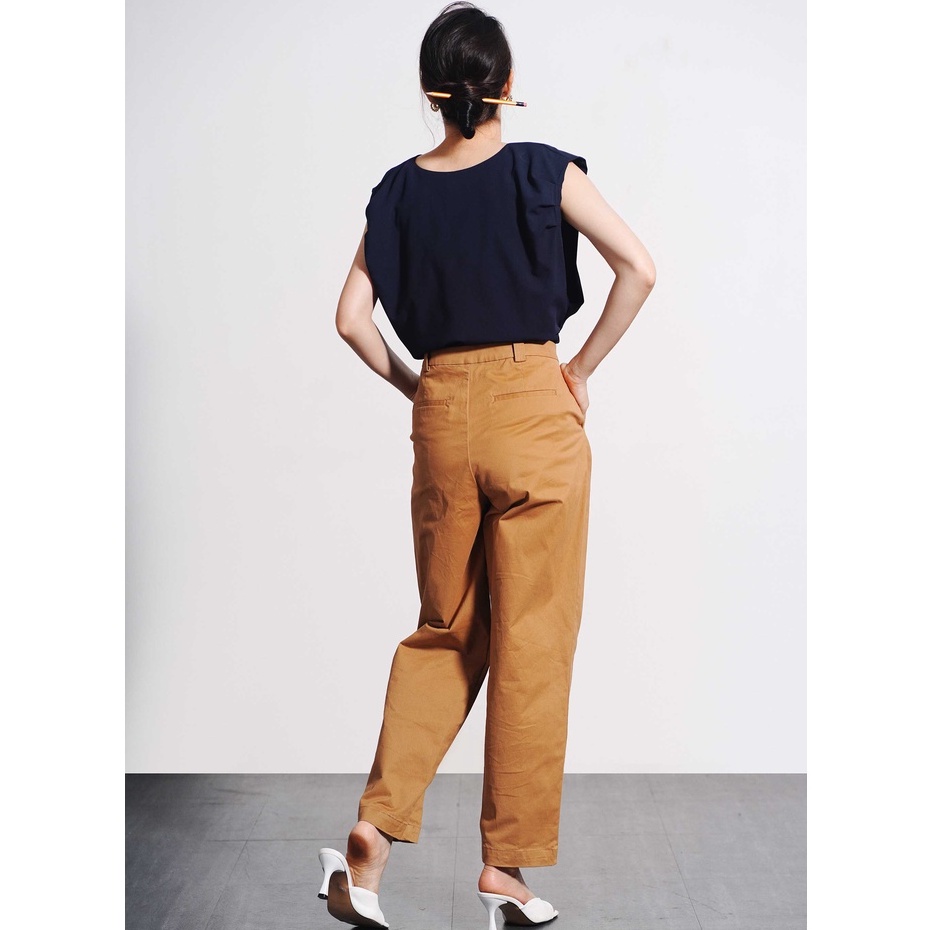 Quần Kaki Nữ Xếp Ly Lai Form Carrot - Routine 10S21PCAW004