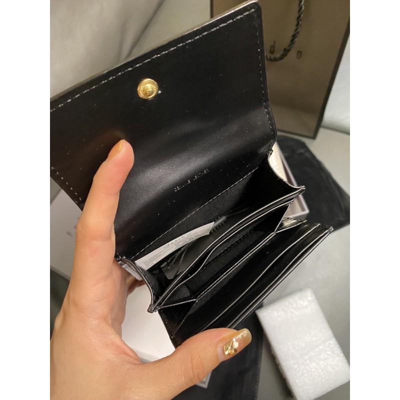 Ví Chữ PPPEEE Chuẩn xuuuuất Xịn Kèm Hộp | BigBuy360 - bigbuy360.vn