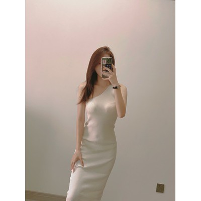 Đầm body lệch vai chất len dệt kim cao cấp