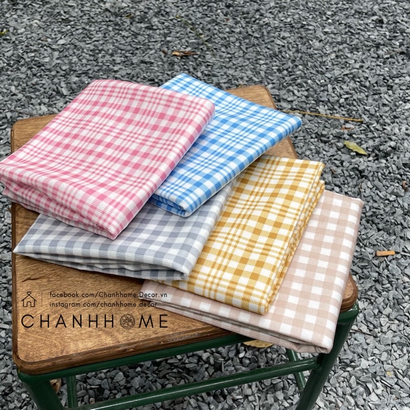 Khăn trải bàn caro vải Canvas nhiều màu dùng trang trí bàn học, thảm picnic trải picnic chụp hình sản phẩm