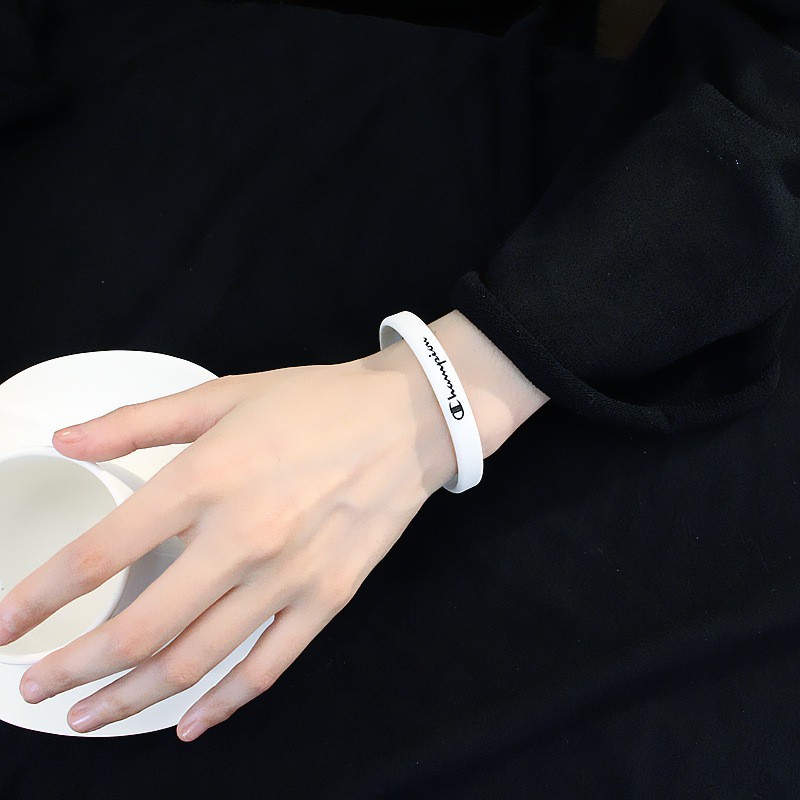 [ xả kho ] Vòng tay nam nữ VT002D chất liệu cao su champion cá tính