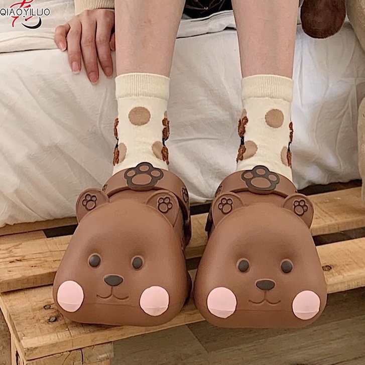 Dép ba chiều QIAOYILUO hình gấu mềm mại dễ thương thời trang mùa hè dành cho bạn nữ mang ngoài trời