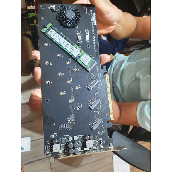 Adapter Asus Hyper Gen4x16 4 Slot M2 - Bảo hành 12 tháng