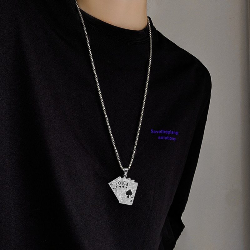 Dây chuyền mặt hình lá bài bằng thép titan đính đá giả kim cương phong cách hip hop cá tính thời trang cho nam và nữ