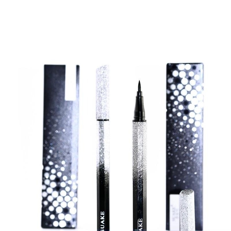 Kẻ mắt chống nước và mồ hôi trang điểm lâu trôi không dễ nhòe thiết kế lấp lánh thời trang