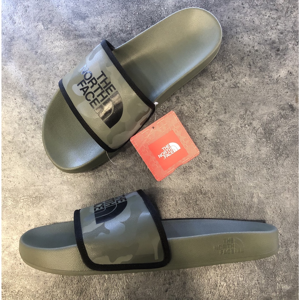 Dép The North Face màu Camo