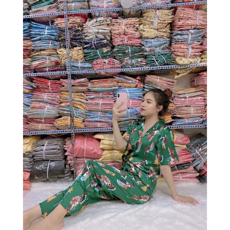 BỘ SATIN CROPTOP XẺ TAY | BigBuy360 - bigbuy360.vn