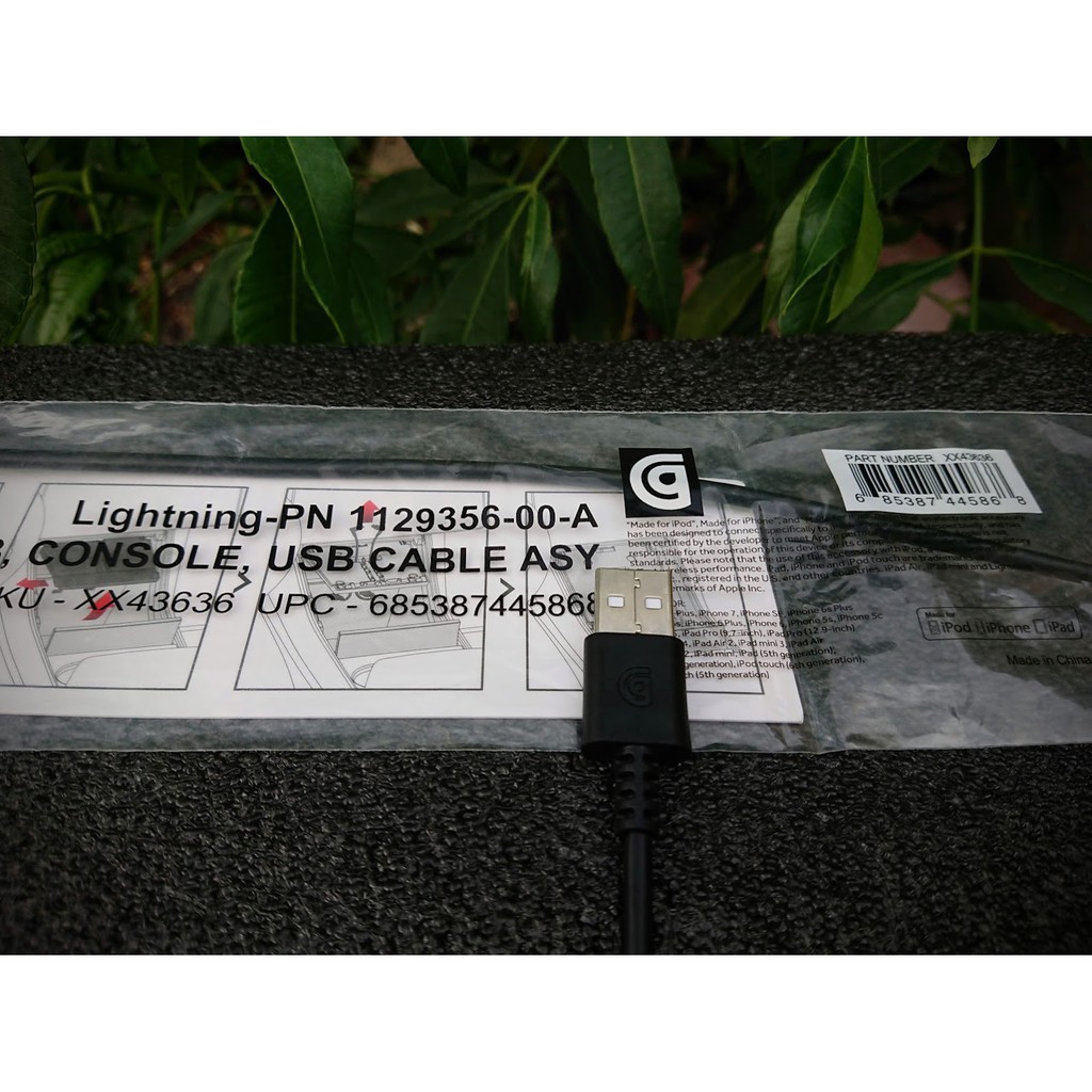 Cáp sạc USB Type-C Tesla