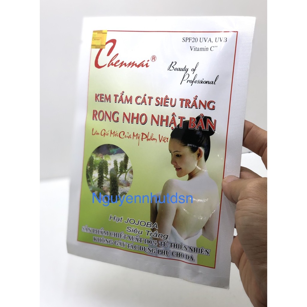 Tắm Trắng Chenmai Rong Nho Nhật Bản 150g