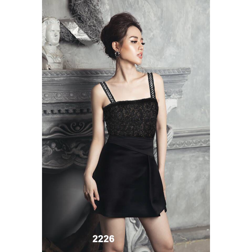 Đầm body hai dây phối ren dự tiệc