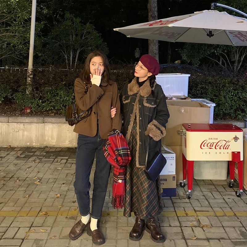 Chân Váy Lưng Cao Họa Tiết Kẻ Sọc Phong Cách Retro Mới 2022 Dễ Phối Đồ