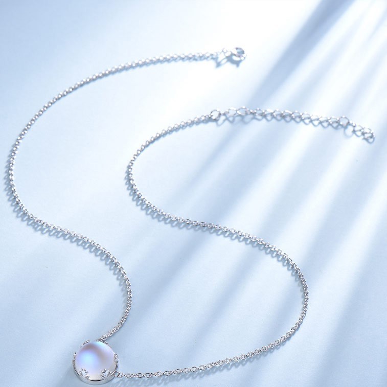 Dây chuyền mặt đá mặt trăng hình tròn màu xanh lam đẹp mắt hợp thời trang