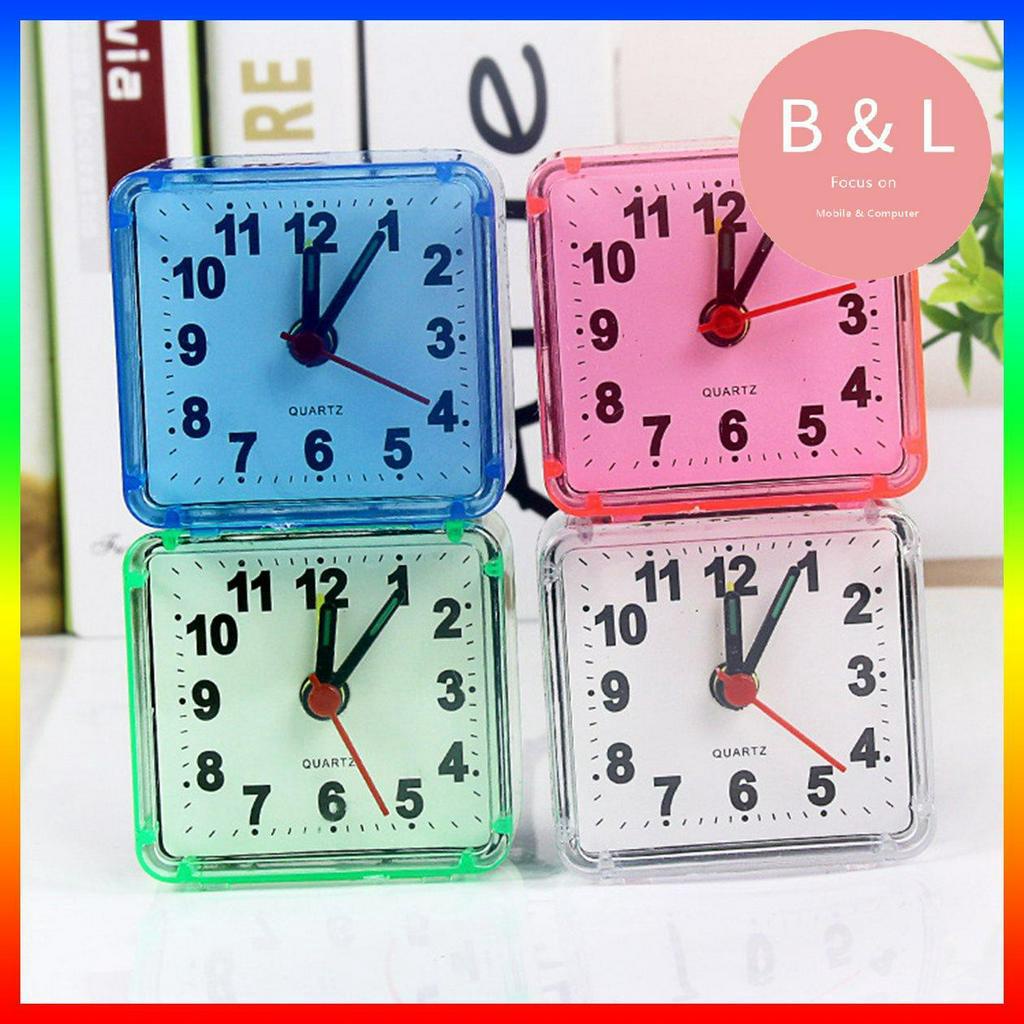 Đồng Hồ Báo Thức Để Bàn Hình Vuông Pha Lê Sang Trọng