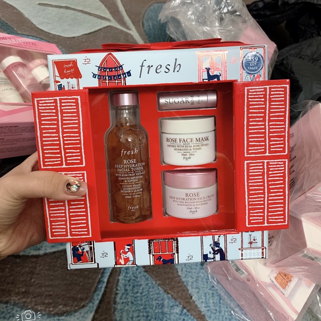 Set dưỡng da của Fresh