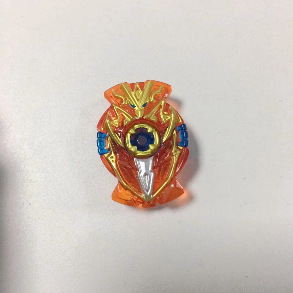 Con Quay Đồ Chơi Beyblade Thiết Kế Độc Đáo Cho Trẻ Em