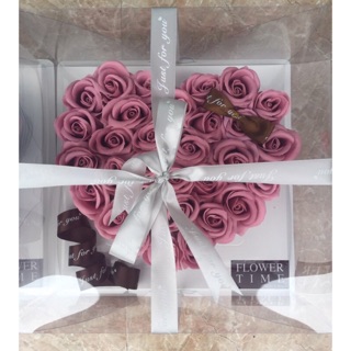 Hộp hoa sáp hình trái tim quà tặng 20-10