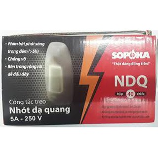 Công tắc treo nhót dạ quang SOPOKA