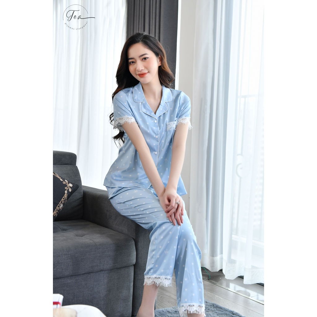 Bộ mặc nhà Pyjama chất lụa Tea Store áo cộc quần dài họa tiết bling đáp ren sang trọng