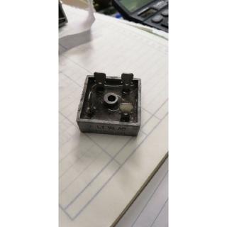 Cầu Diot 50A 4 chân  Giá 1 con